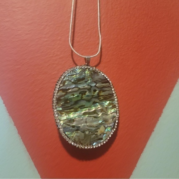 COPY- New Handmade Natural Abalone Shell Necklace On Silver Plat… - Picture 3 of 10